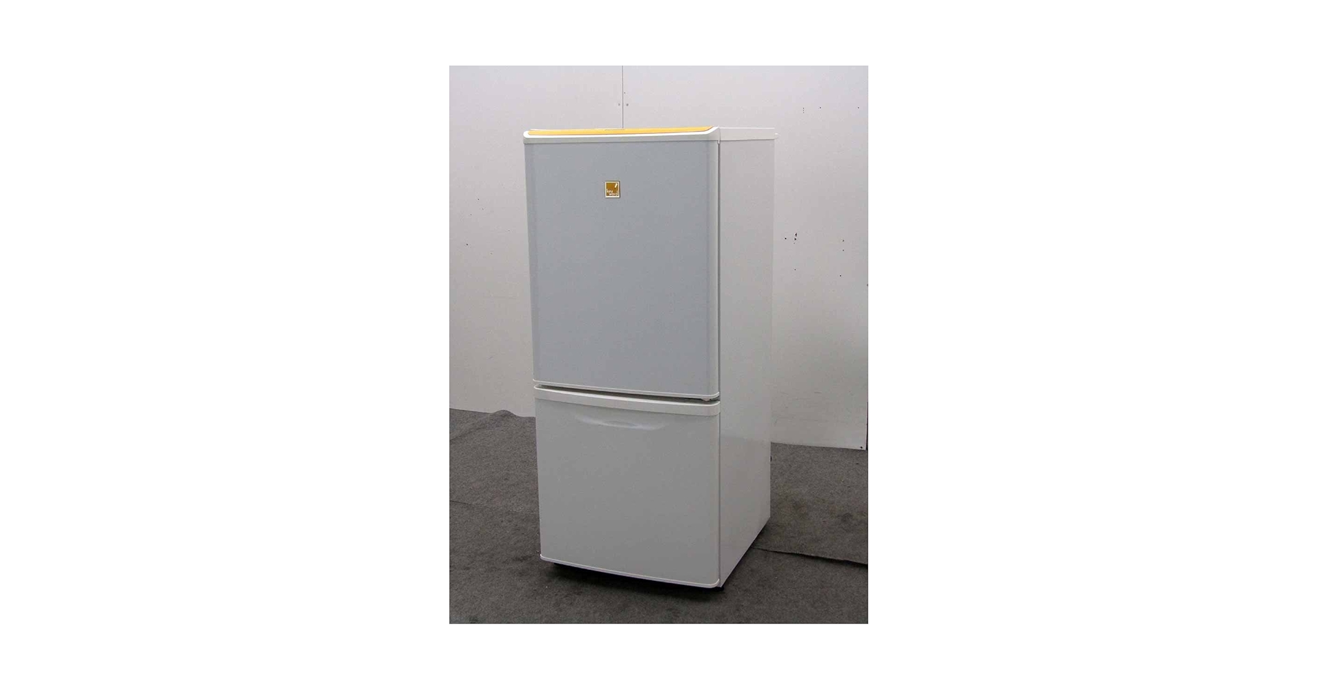 ✨東京・神奈川送料無料✨Panasonic 冷蔵庫 NR-B144E8-KB Amazon.co.jp: 冷蔵庫 パナソニック 冷凍冷蔵庫 NR-B144E8-KY 2